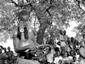 428881_499551880060035_1126953008_n